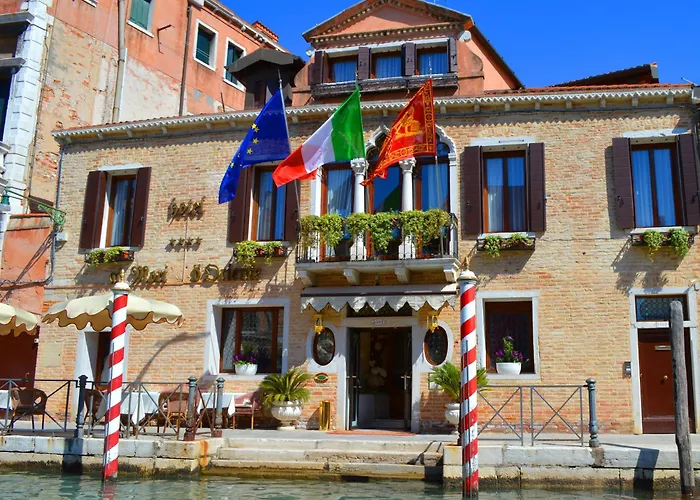 Ai Mori D'OrienteHotel Venise